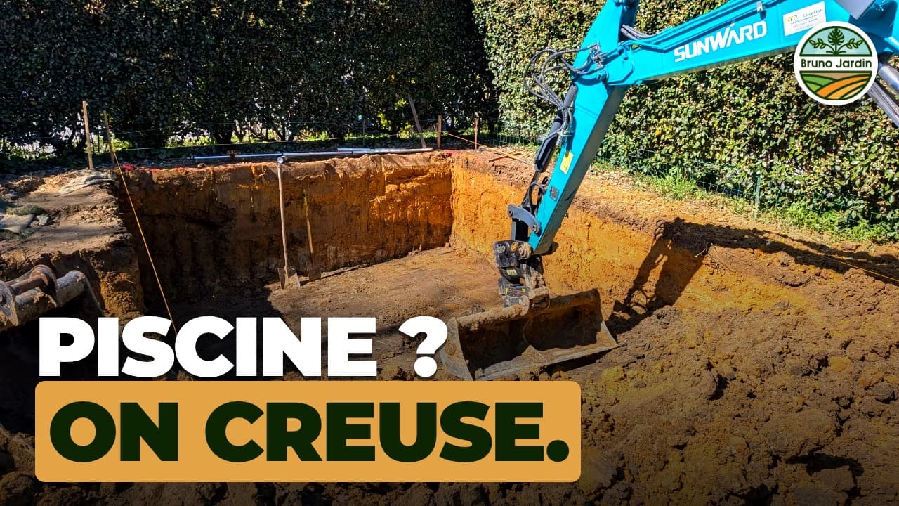 Fouille de piscine creusée à la mini-pelle par Bruno Jardin dans les Landes